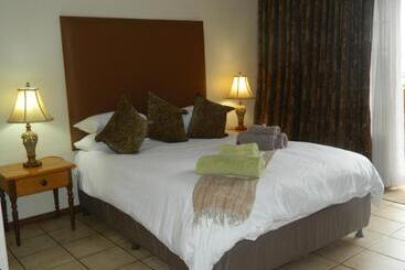 پانسیون Edelweiss Corporate Guesthouse