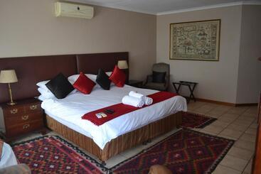 پانسیون Edelweiss Corporate Guesthouse