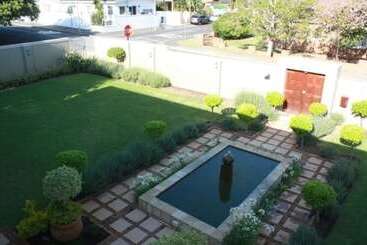 پانسیون The Boston Guest House