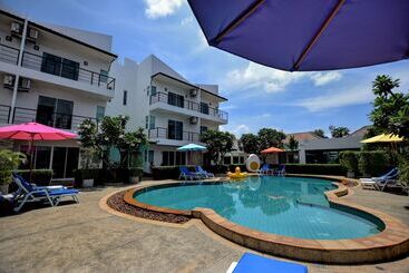 Pool Access 89 At Rawai