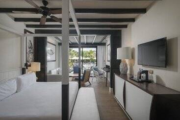 استراحتگاه El Beso Adults Only at Ocean Riviera Paradise - All Inclusive