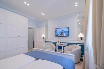 Revelton Suites Karlovy Vary