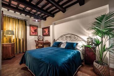 Borgodoro  Natural Luxury Bio Farm