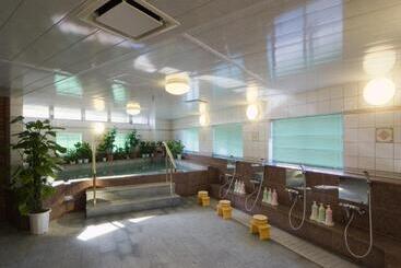 酒店 Beppu Station