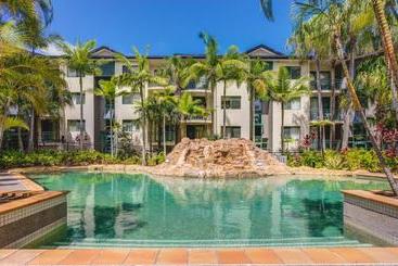 فندق Currumbin Sands On The Beach