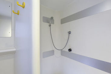 Отель F1 Nemours