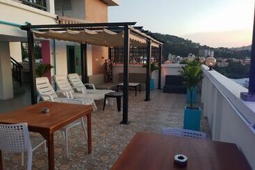 هتل Fulla Place