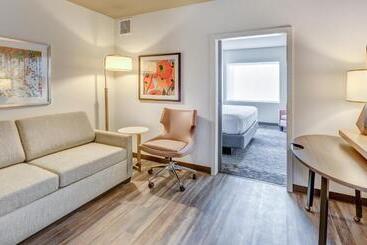هتل Holiday Inn & Suites Bellingham, An Ihg