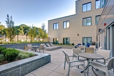 Hotel Homewood Suites By Hilton Boston Brooklinelongwood Medical