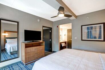 Hotel Homewood Suites By Hilton Boston Brooklinelongwood Medical