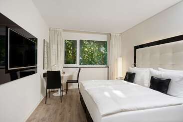 هتل Innside By Meliá Aachen