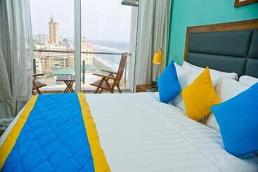 Ocean Edge Suites & Hotel Colombo