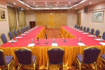 هتل Panyu Guest House