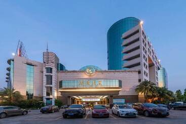 هتل Panyu Guest House