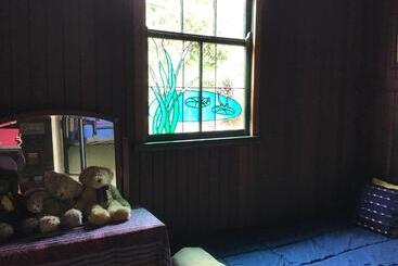 هتل Rossmount Rural Retreat
