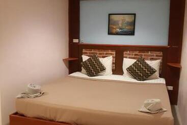 هتل Sabai House