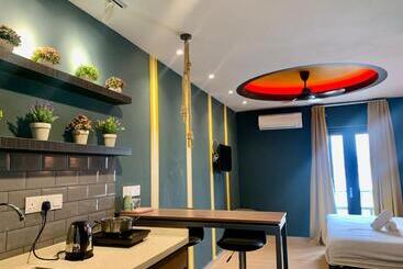 Smile Hotel Usj