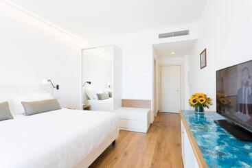 هتل Villa Fiorella Art