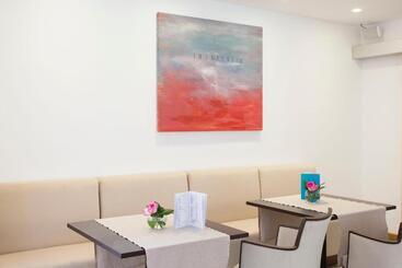 هتل Villa Fiorella Art