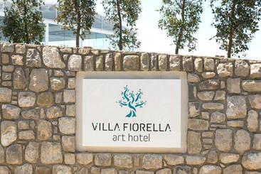 هتل Villa Fiorella Art