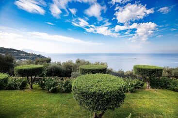 هتل Villa Fiorella Art