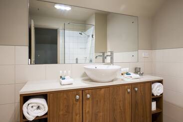 هتل Wanaka Luxury Apartments