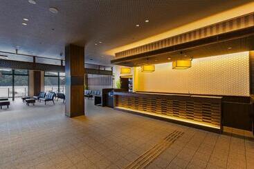 هتل Ooedo Onsen Monogatari Premium Koshinoyu