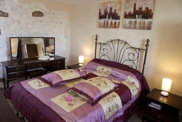 Merlin Cottages