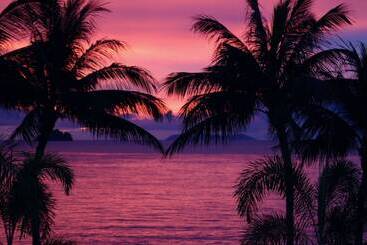 Sibaja Palms Sunset Beach Apartment