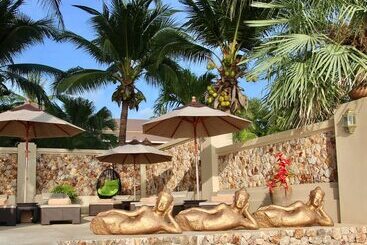 Sibaja Palms Sunset Beach Apartment