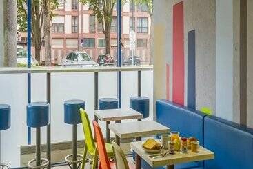 B&B HOTEL Troyes Centre
