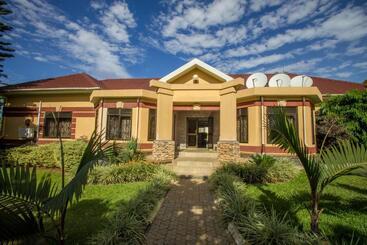 Askay Hotel Suites