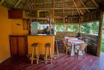 Askay Hotel Suites