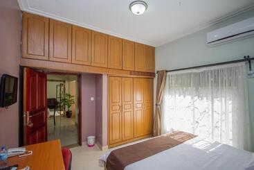 Askay Hotel Suites