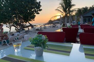 هتل Bella Vista Beach Resort Koh Lipe