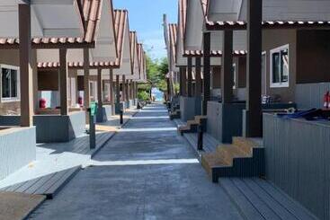 هتل Bella Vista Beach Resort Koh Lipe
