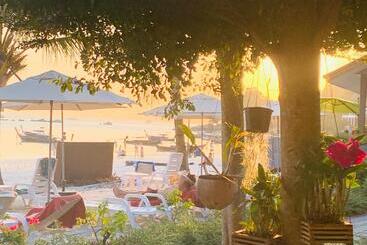 هتل Bella Vista Beach Resort Koh Lipe
