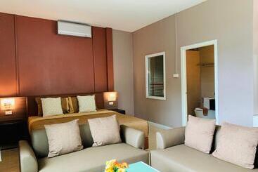 هتل Bella Vista Beach Resort Koh Lipe