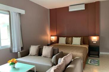 هتل Bella Vista Beach Resort Koh Lipe