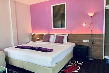 هتل Bella Vista Beach Resort Koh Lipe