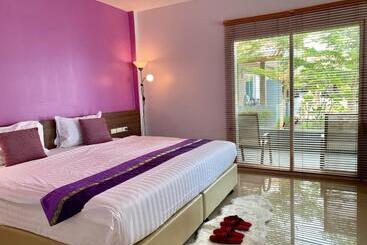 هتل Bella Vista Beach Resort Koh Lipe