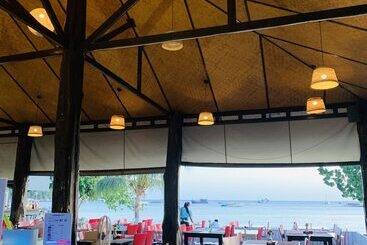 هتل Bella Vista Beach Resort Koh Lipe