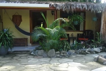 هتل Casa Caribbean Coconut
