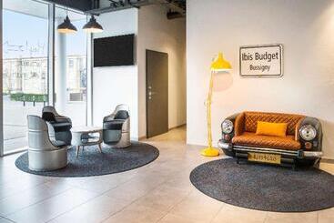 בית מלון כפרי Ibis Budget Lausanne Bussigny