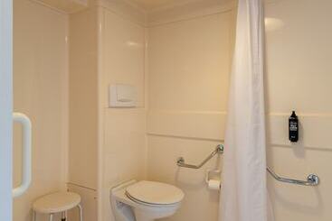 هتل Ibis Budget Lyon Villeurbanne