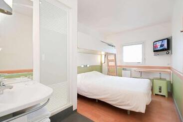 هتل Ibis Budget Velizy