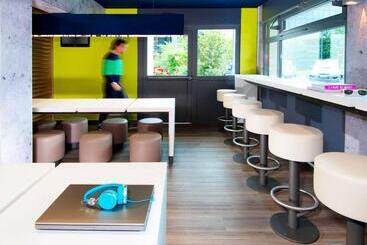 هتل Ibis Budget Velizy