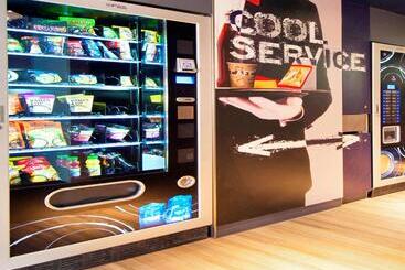 هتل Ibis Budget Velizy