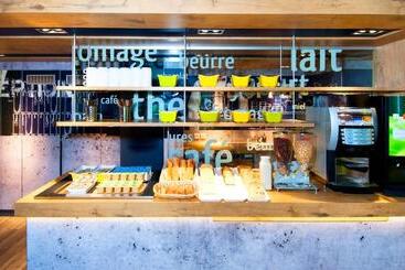 هتل Ibis Budget Velizy