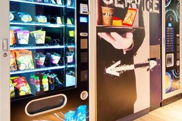 هتل Ibis Budget Velizy